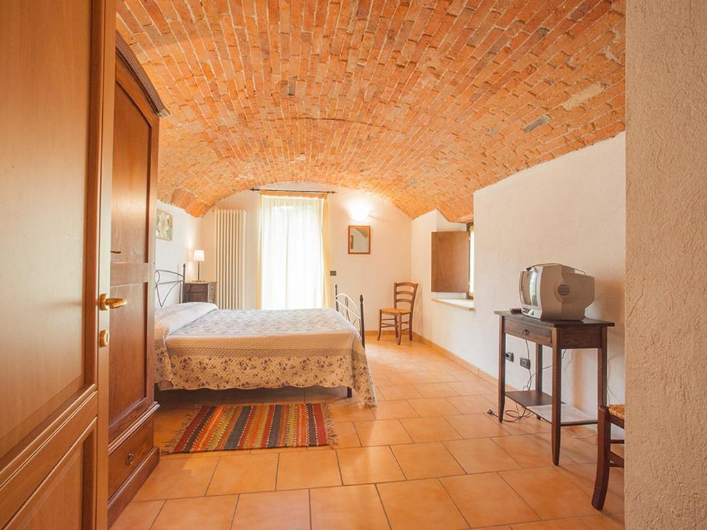 Agriturismo La Cantina Villa Farigliano Cameră foto